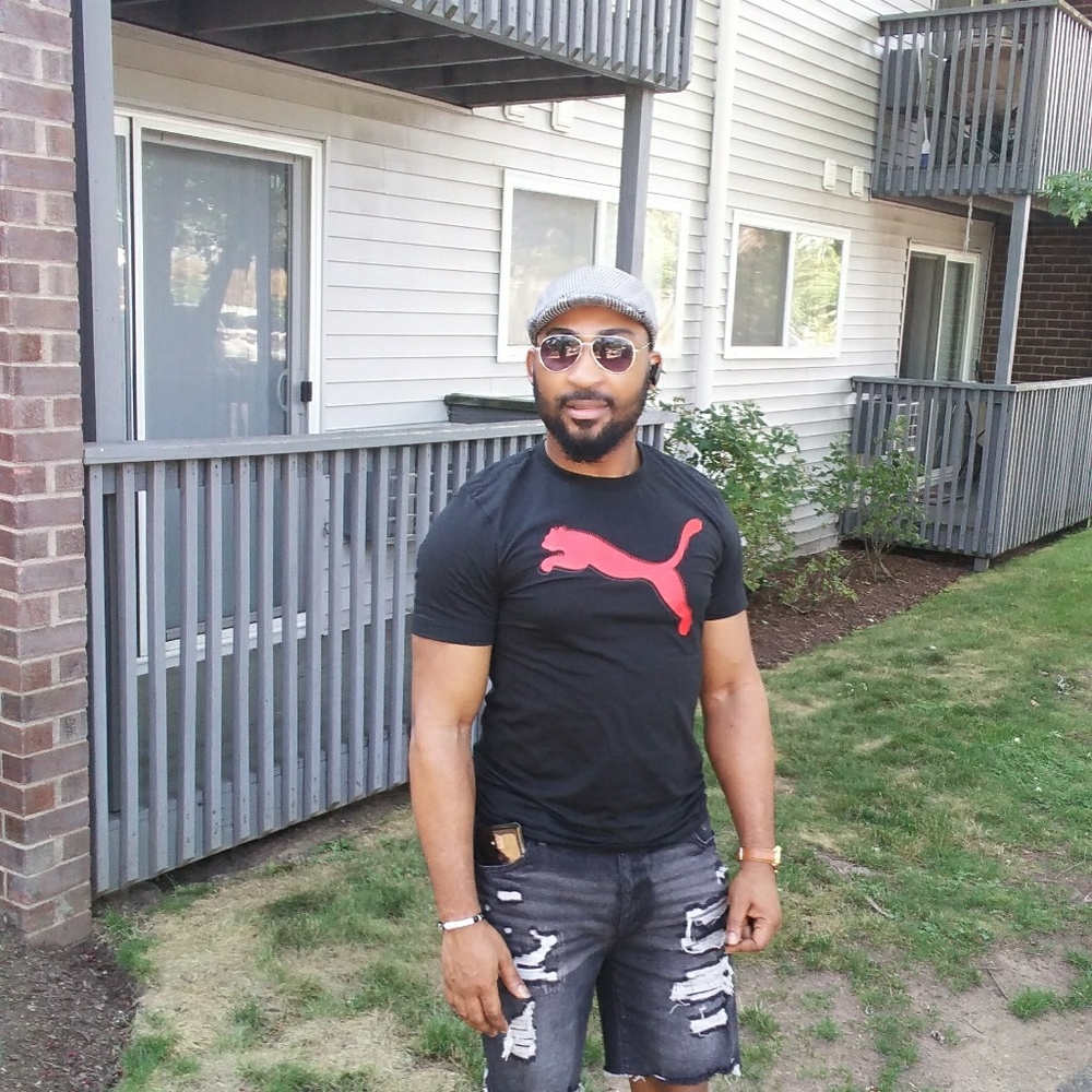 Meet your Posher, Austin